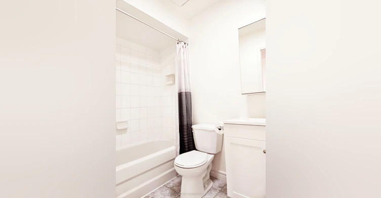 266 John West Way, Aurora, ON, L4G 7J3 - 10