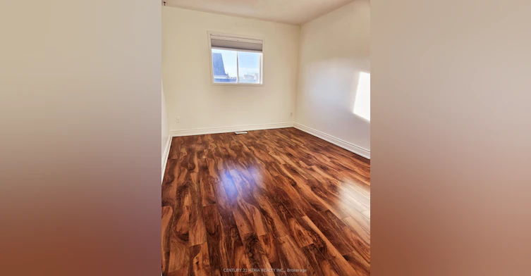 266 John West Way, Aurora, ON, L4G 7J3 - 7