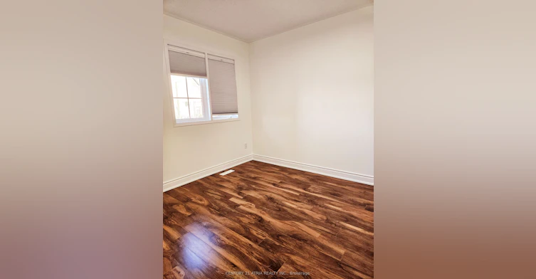 266 John West Way, Aurora, ON, L4G 7J3 - 11