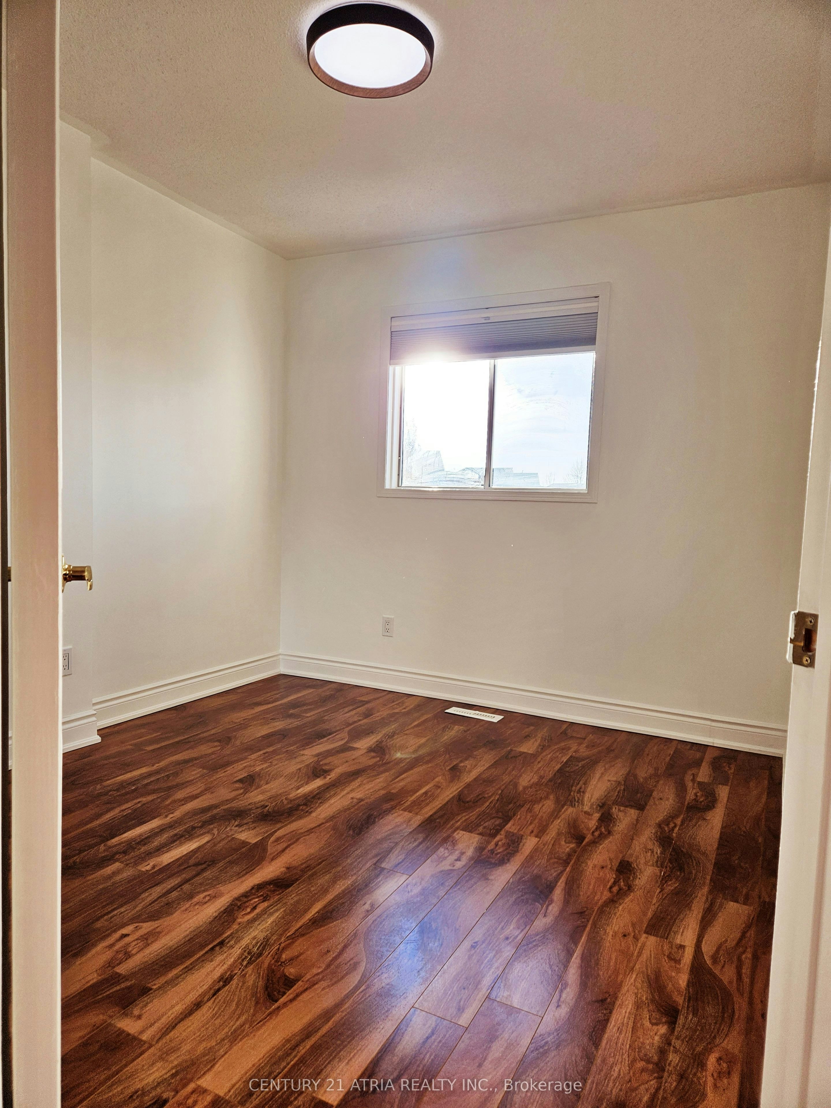 266 John West Way, Aurora, ON, L4G 7J3 - 9