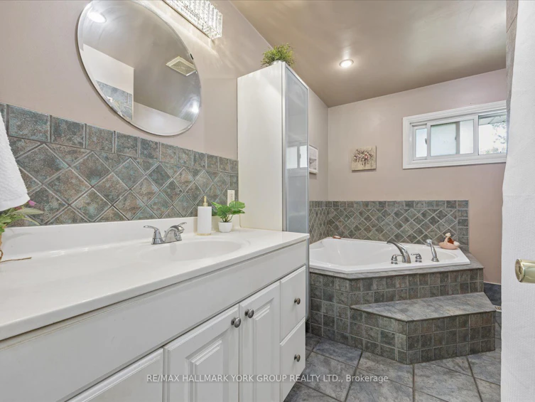 28 Main Street, Georgina, ON, L0E 1N0 - 26