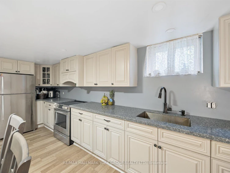 28 Main Street, Georgina, ON, L0E 1N0 - 30