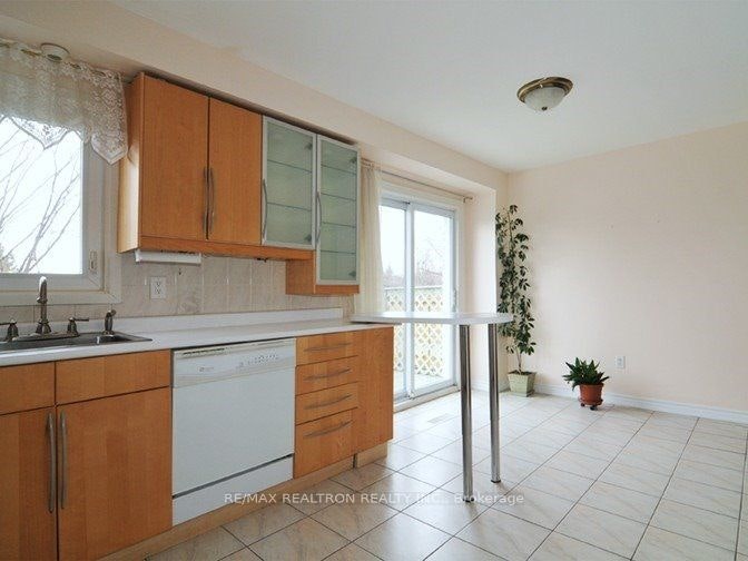 56 Riviera Drive, Vaughan, ON, L4K 2J1 - 5