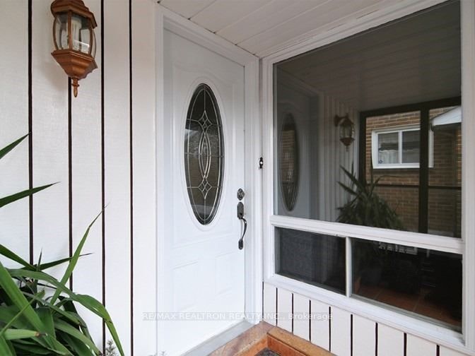 56 Riviera Drive, Vaughan, ON, L4K 2J1 - 2