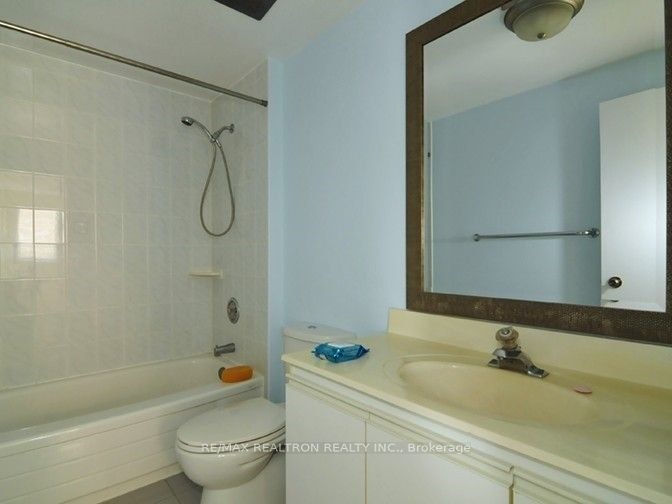 56 Riviera Drive, Vaughan, ON, L4K 2J1 - 11