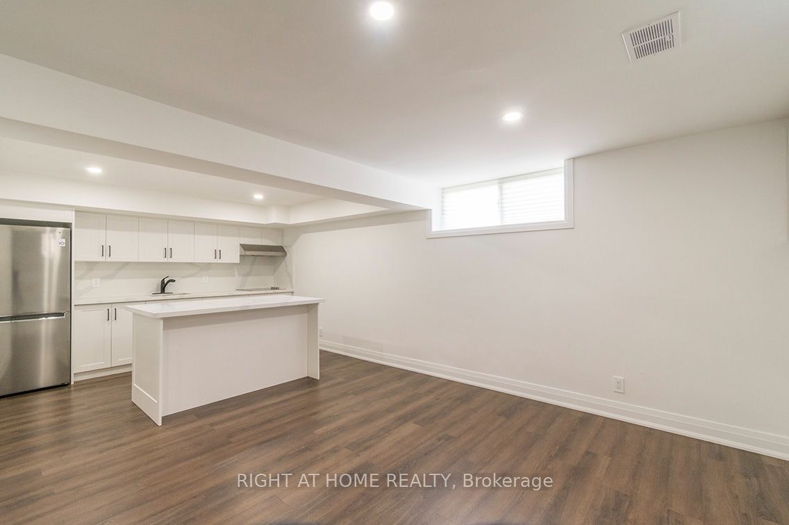 Bsmt-186 Driscoll Road, Richmond Hill, ON, L4C 4H7 - 5