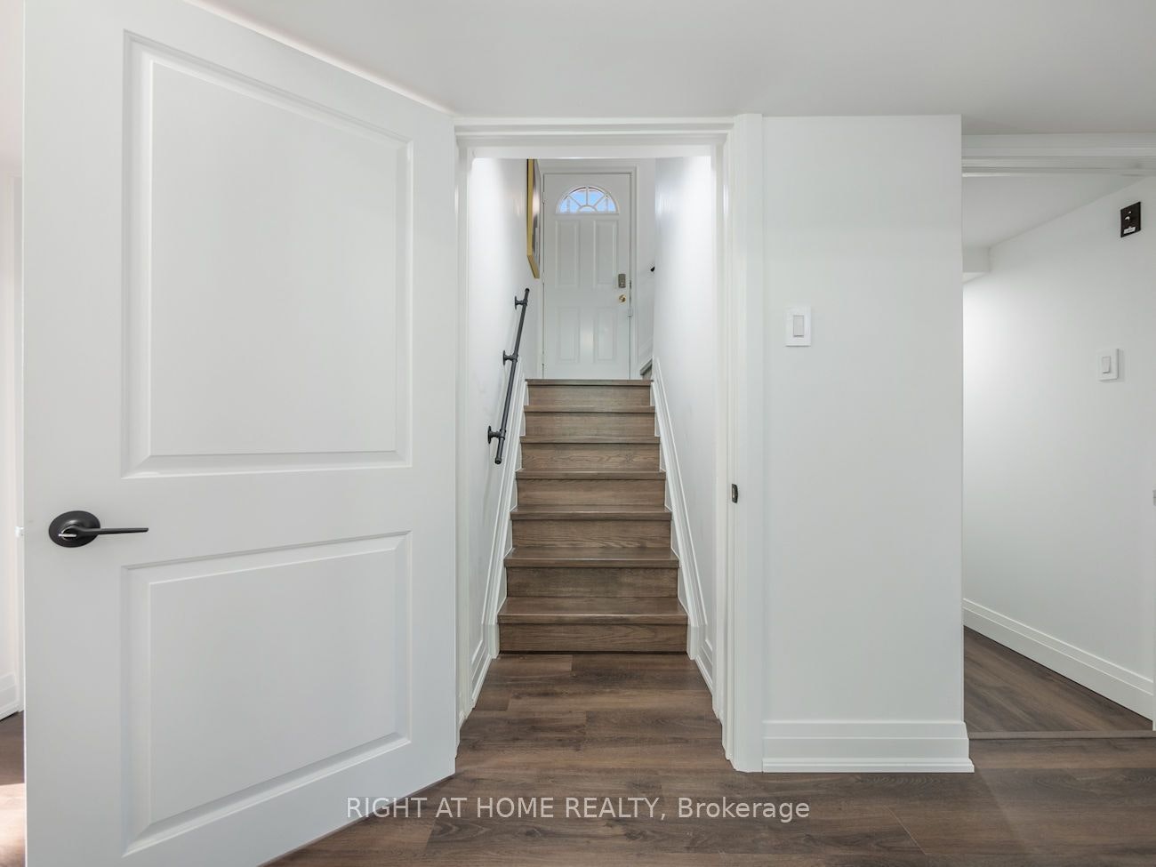 Bsmt-186 Driscoll Road, Richmond Hill, ON, L4C 4H7 - 2