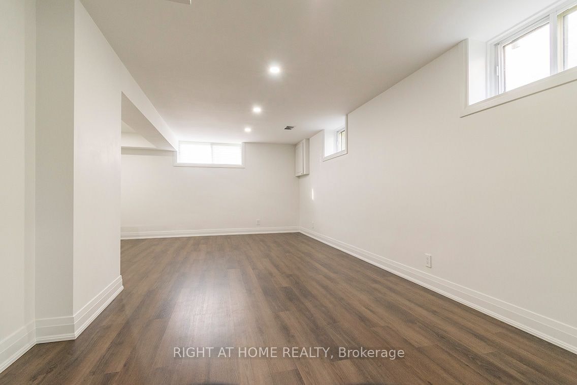 Bsmt-186 Driscoll Road, Richmond Hill, ON, L4C 4H7 - 4