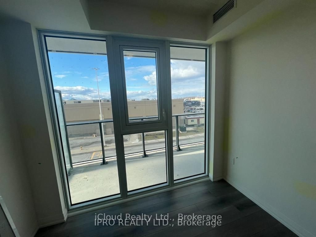 327-9000 Jane Street, Vaughan, ON, L4K 2M9 - 6