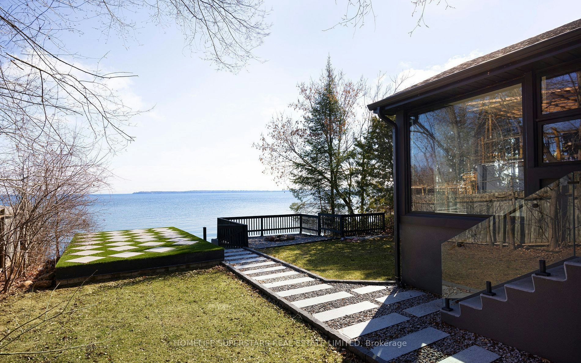 627 Lakelands Avenue, Innisfil, ON, L9S 4E5