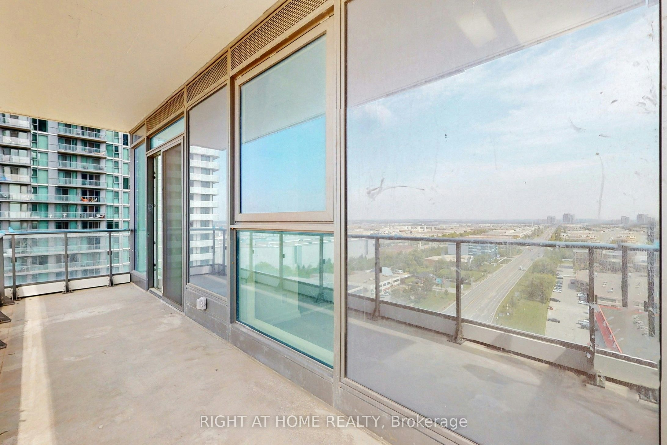 1709-7890 Jane Street, Vaughan, ON, L4H 0K9 - 36