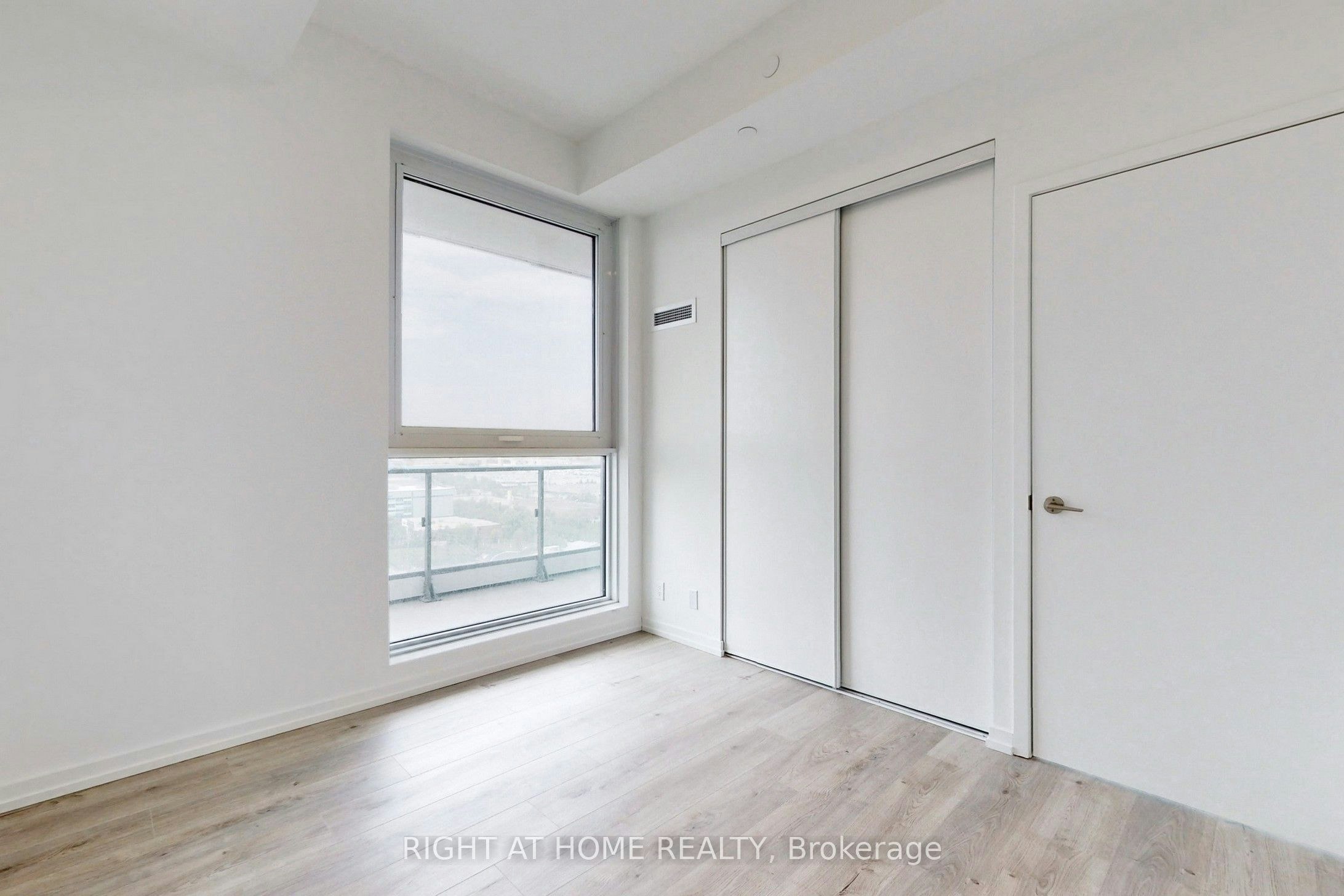 1709-7890 Jane Street, Vaughan, ON, L4H 0K9 - 22