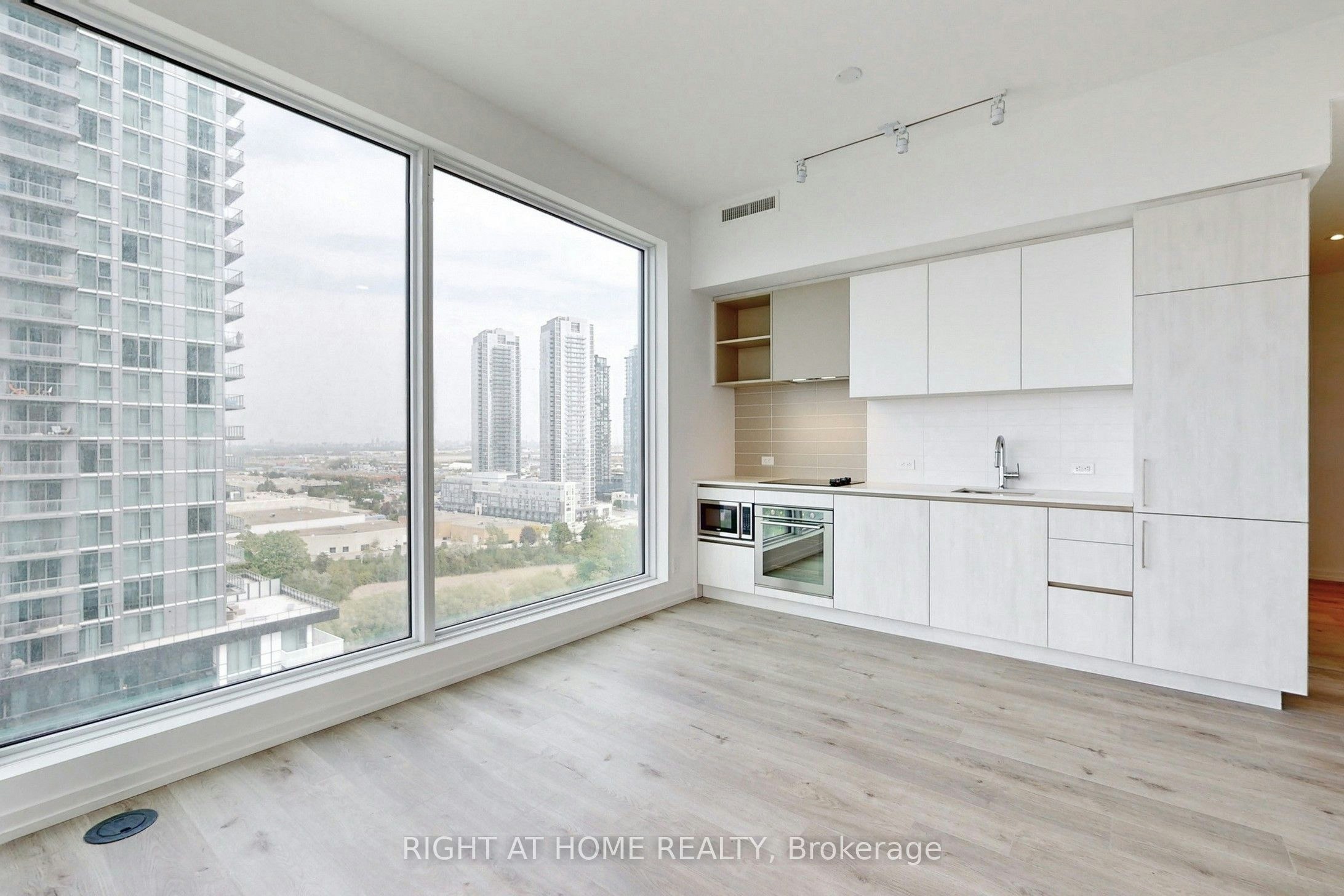 1709-7890 Jane Street, Vaughan, ON, L4H 0K9 - 13