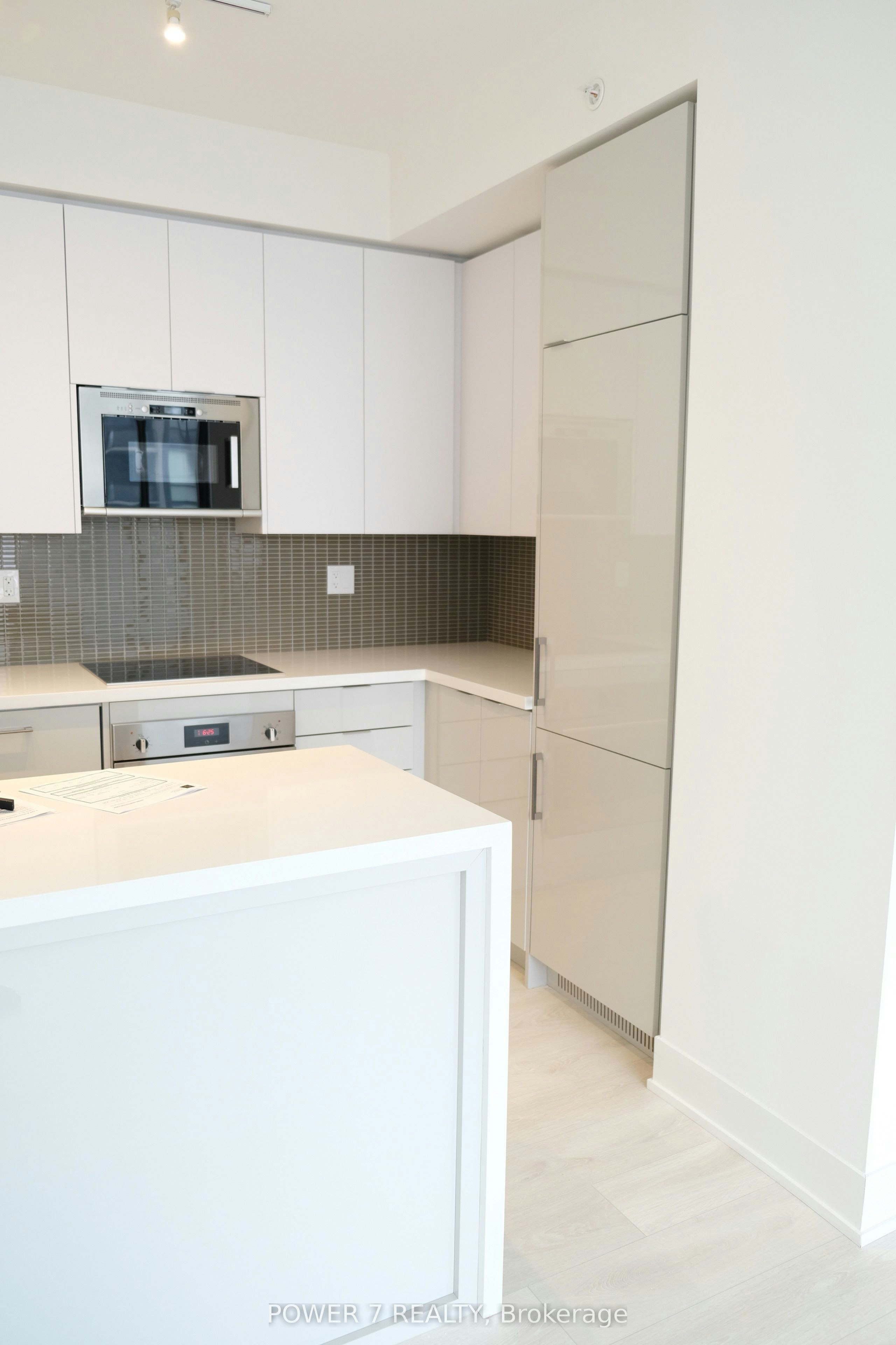 1002-2908 Highway 7 Road, Vaughan, ON, L4K 0K5 - 7