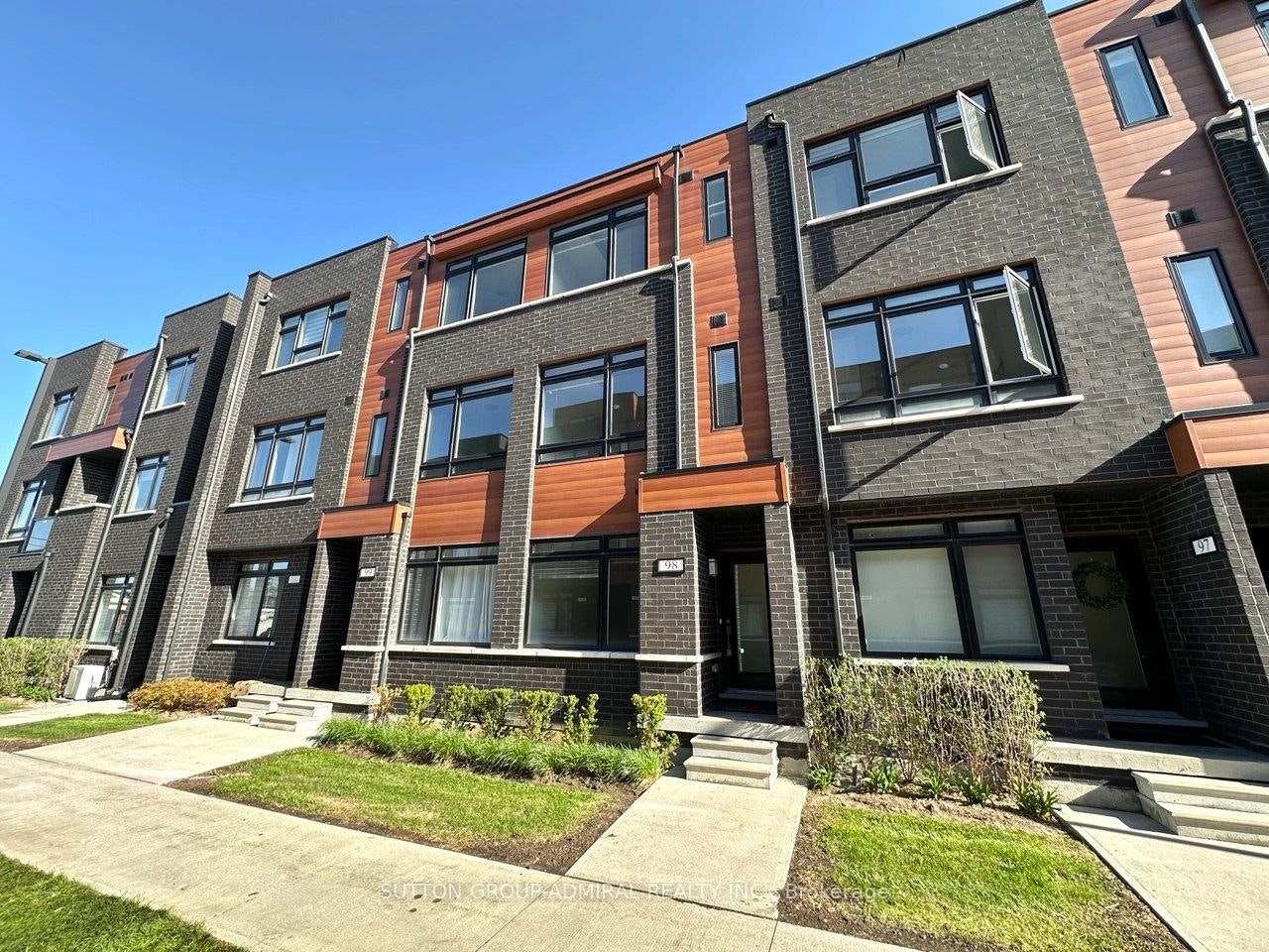 98-370D Red Maple Road, Richmond Hill, ON, L4C 6P5 - 2