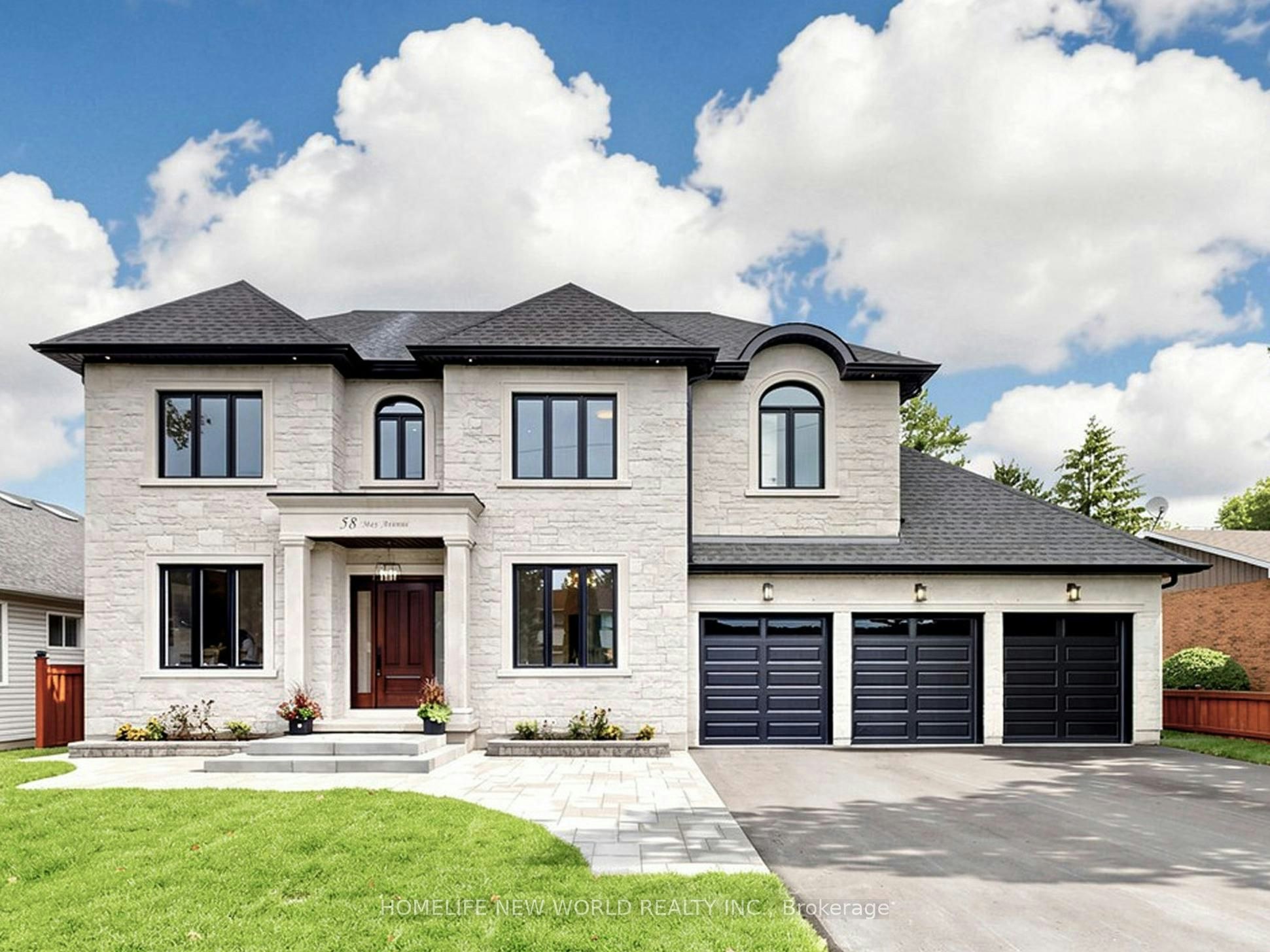 58 May Avenue, East Gwillimbury, ON, L0G 1V0