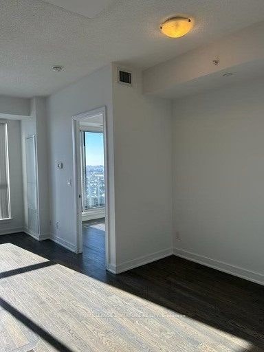 1908NW-9201 Yonge Street, Richmond Hill, ON, L4C 1H9 - 5