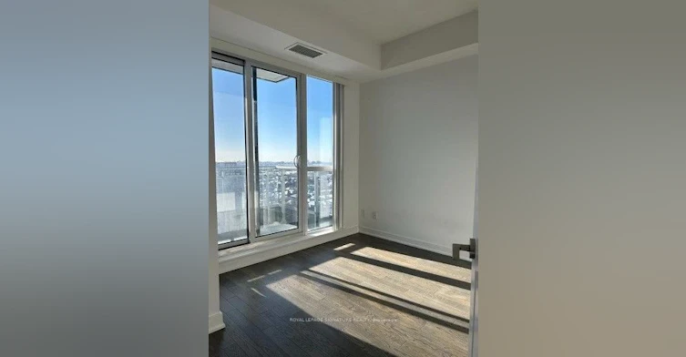 1908NW-9201 Yonge Street, Richmond Hill, ON, L4C 1H9 - 6