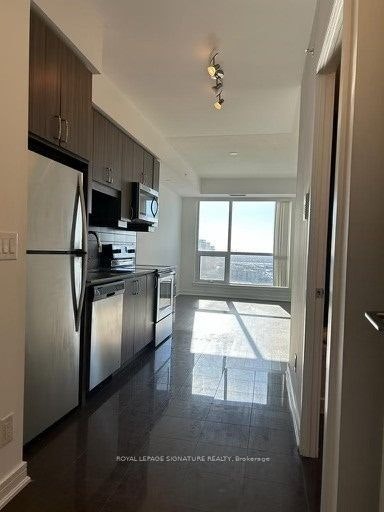 1908NW-9201 Yonge Street, Richmond Hill, ON, L4C 1H9 - 2