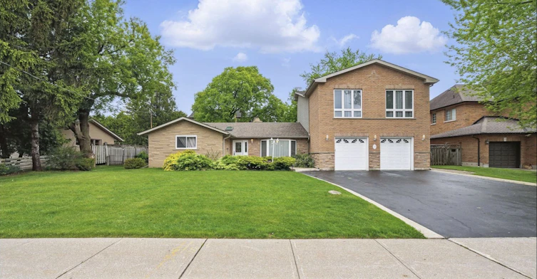55 Denham Drive, Richmond Hill, ON, L4C 6H8