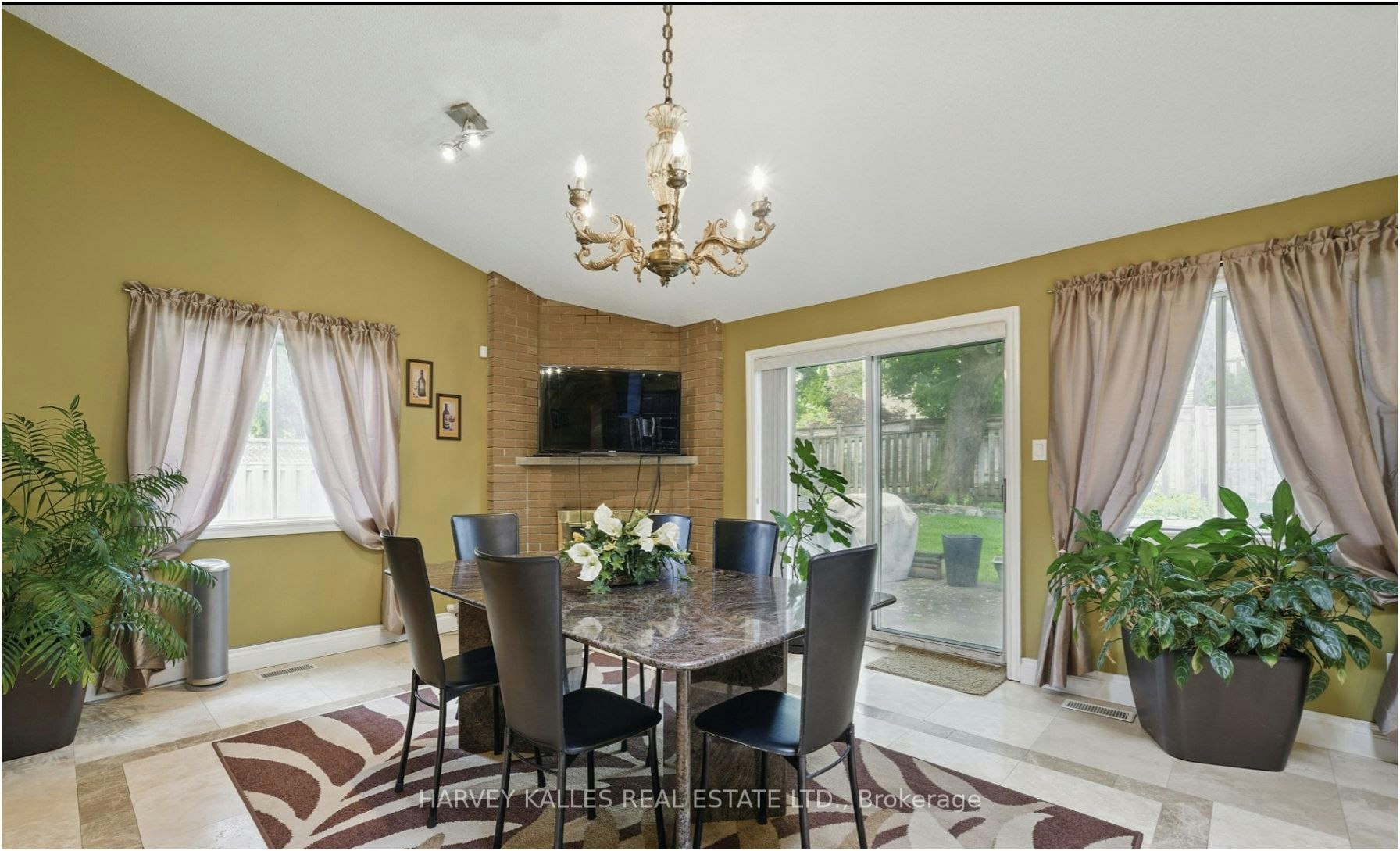 55 Denham Drive, Richmond Hill, ON, L4C 6H8 - 6