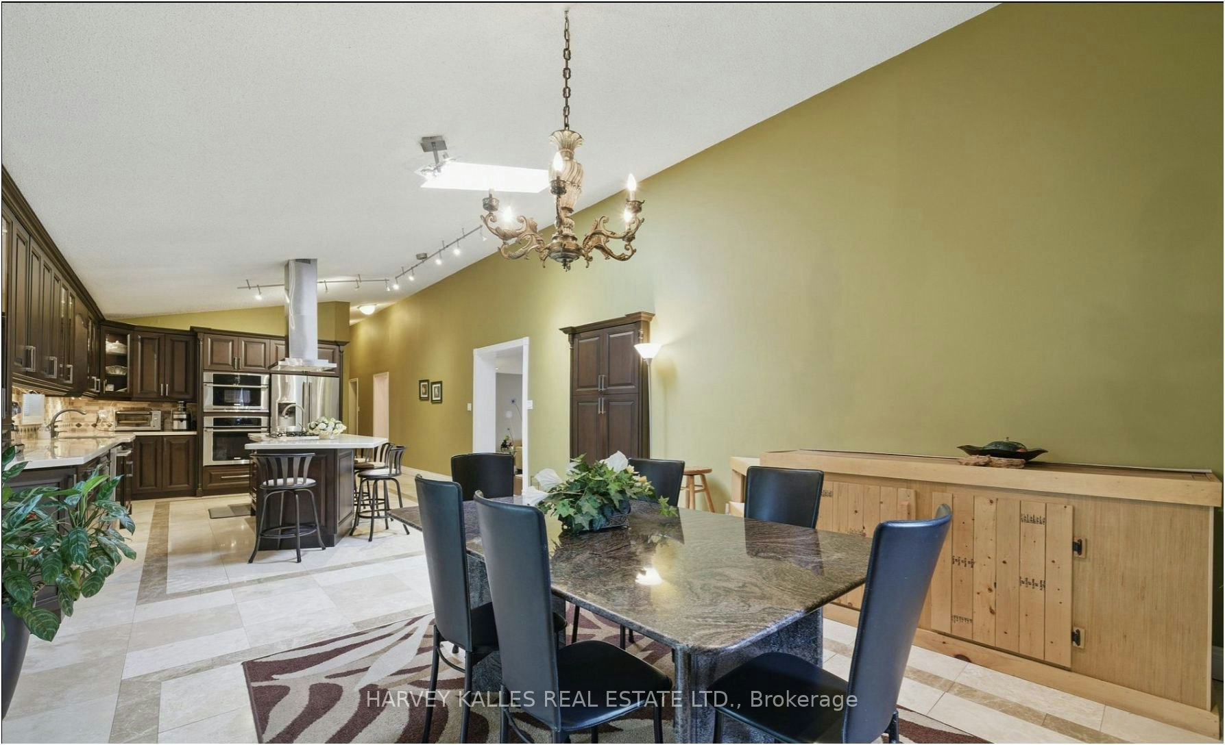 55 Denham Drive, Richmond Hill, ON, L4C 6H8 - 5