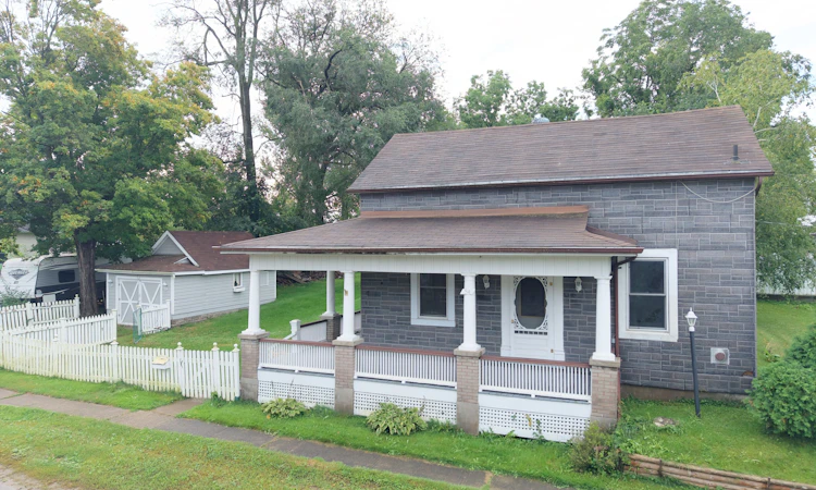 54 Munro Street