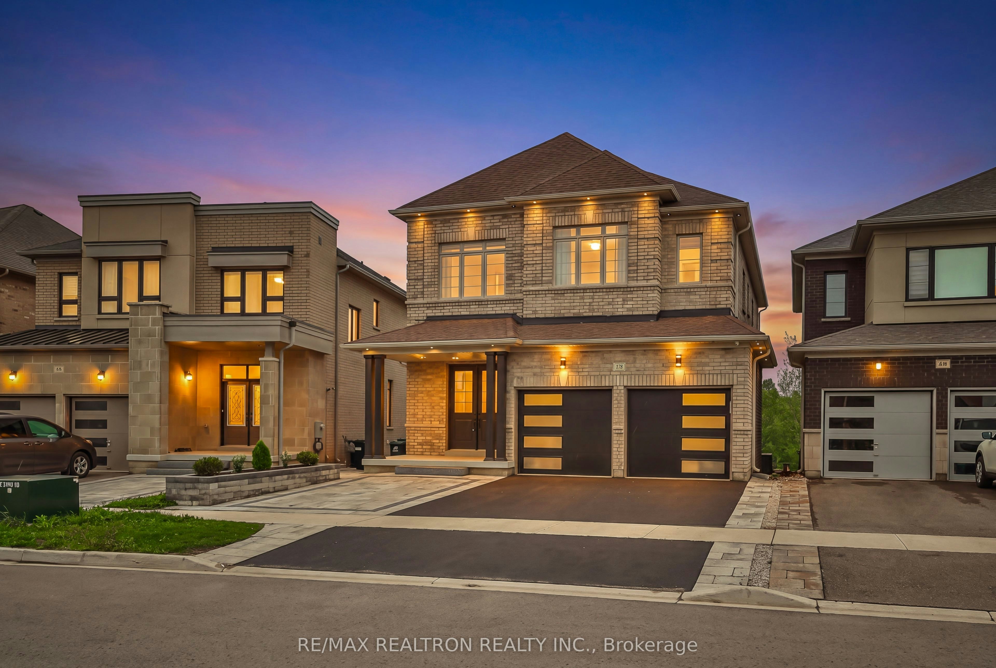 178 Ferragine Crescent, Bradford West Gwillimbury, ON, L3Z 4K1