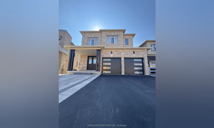 178 Ferragine Crescent
