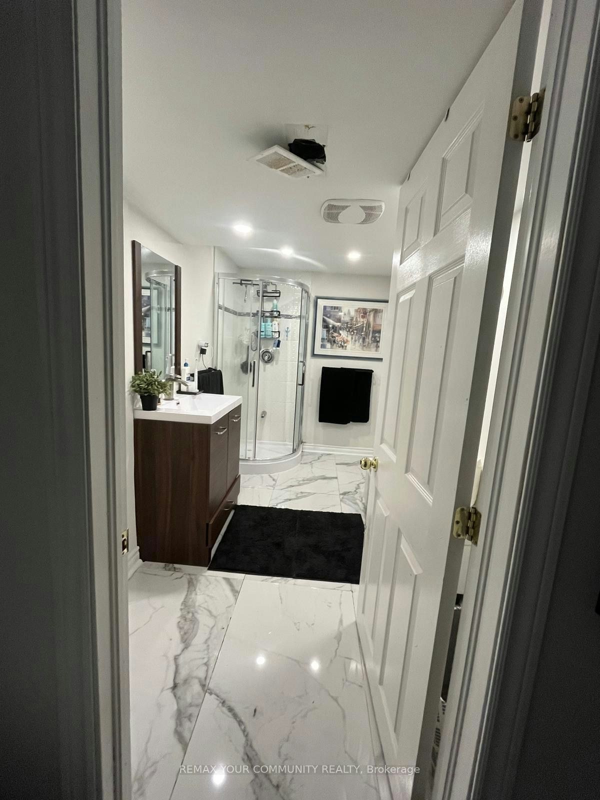 375 Woodfern Way S, Newmarket, ON, L3X 2X7 - 8