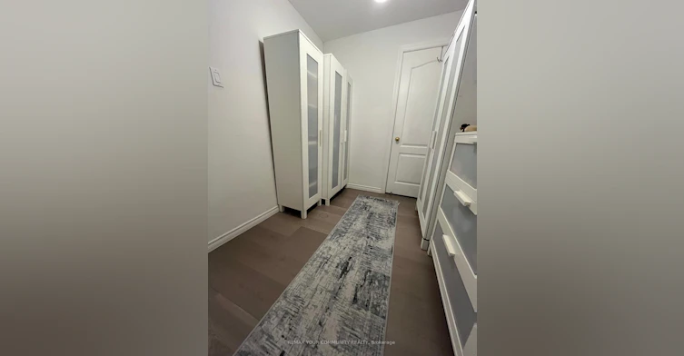 375 Woodfern Way S, Newmarket, ON, L3X 2X7 - 13