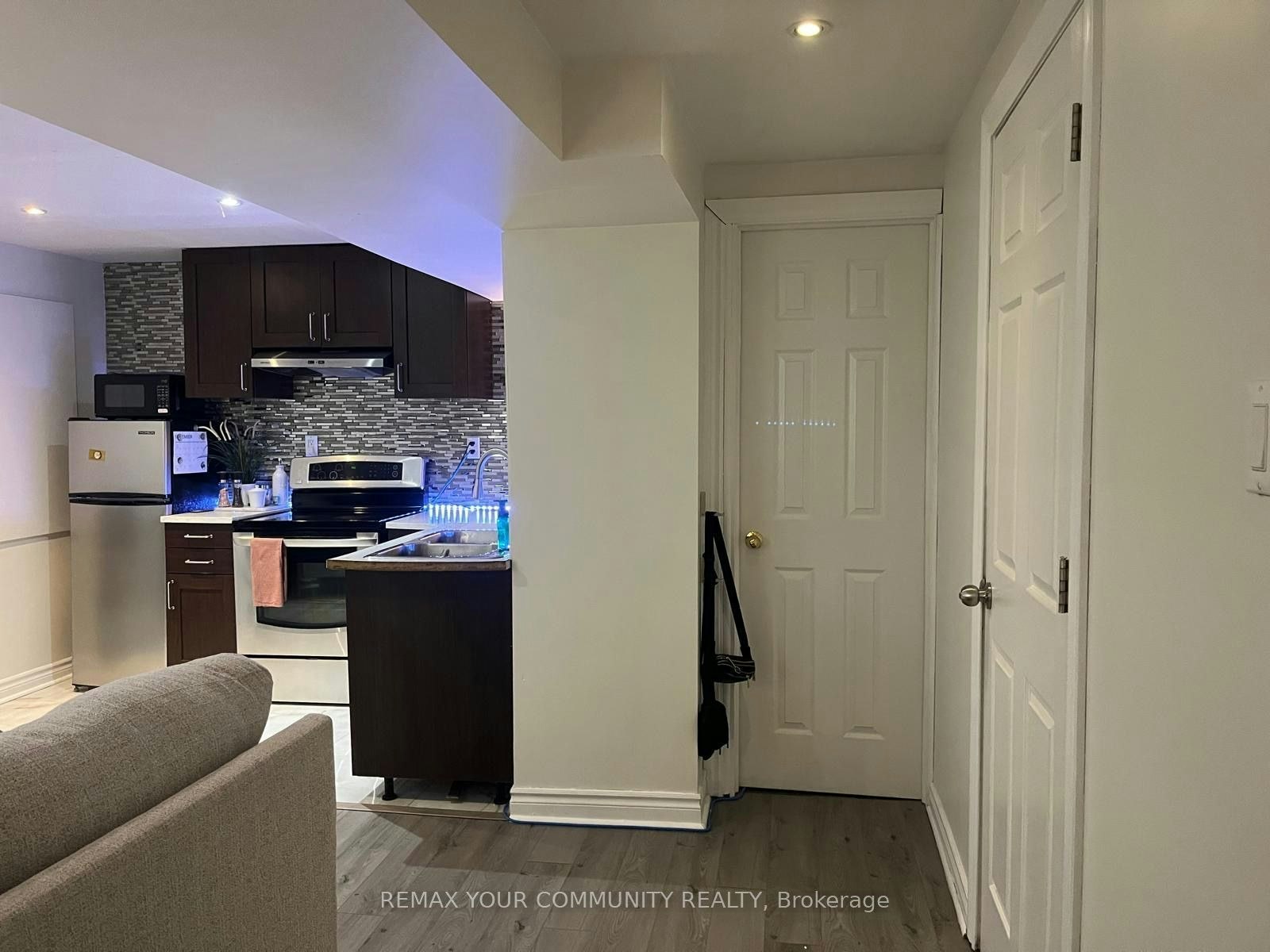 375 Woodfern Way S, Newmarket, ON, L3X 2X7 - 5