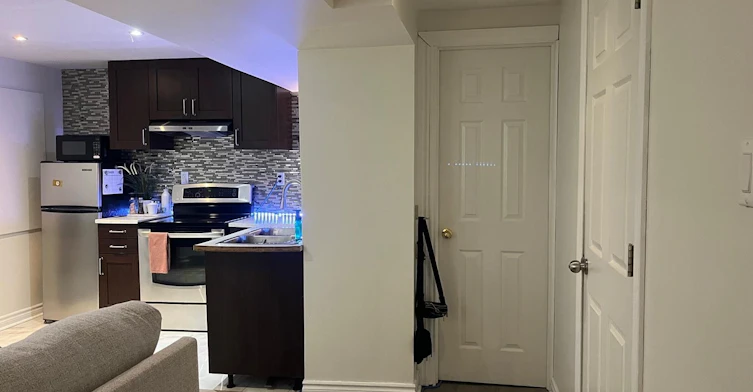 375 Woodfern Way S, Newmarket, ON, L3X 2X7 - 5