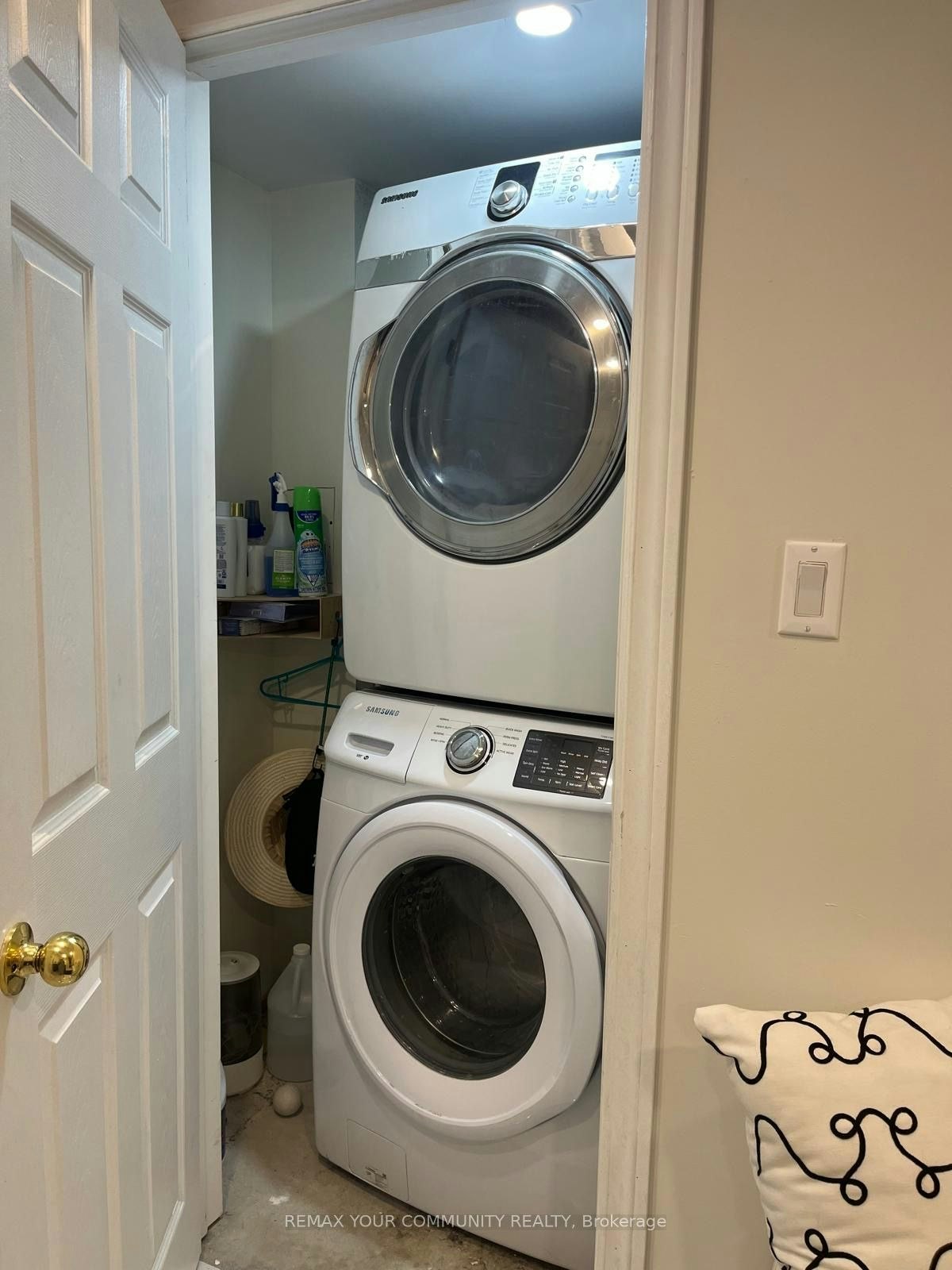 375 Woodfern Way S, Newmarket, ON, L3X 2X7 - 15