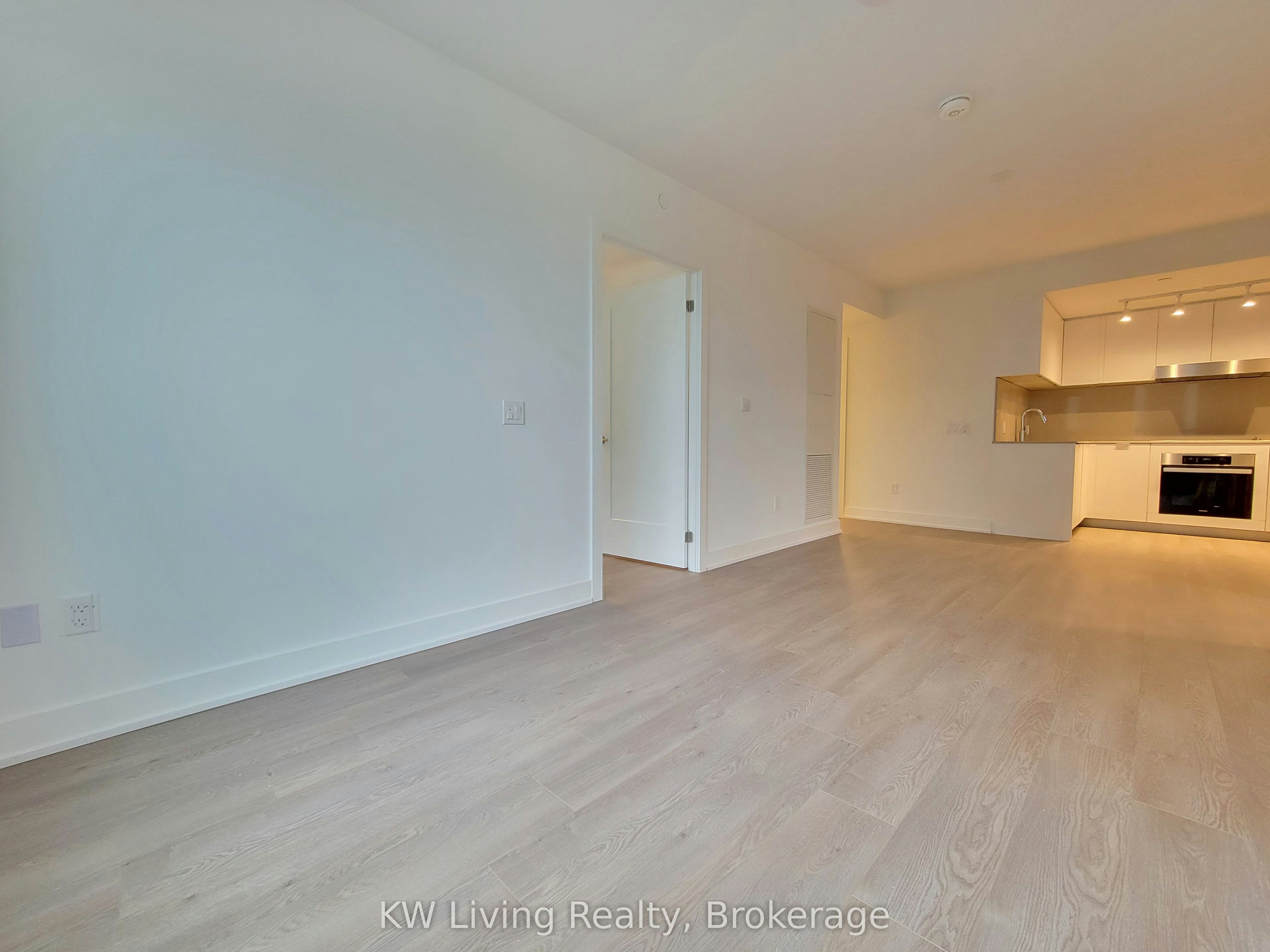 1802-8 Cedarland Drive, Markham, ON, L6G 0H4 - 2