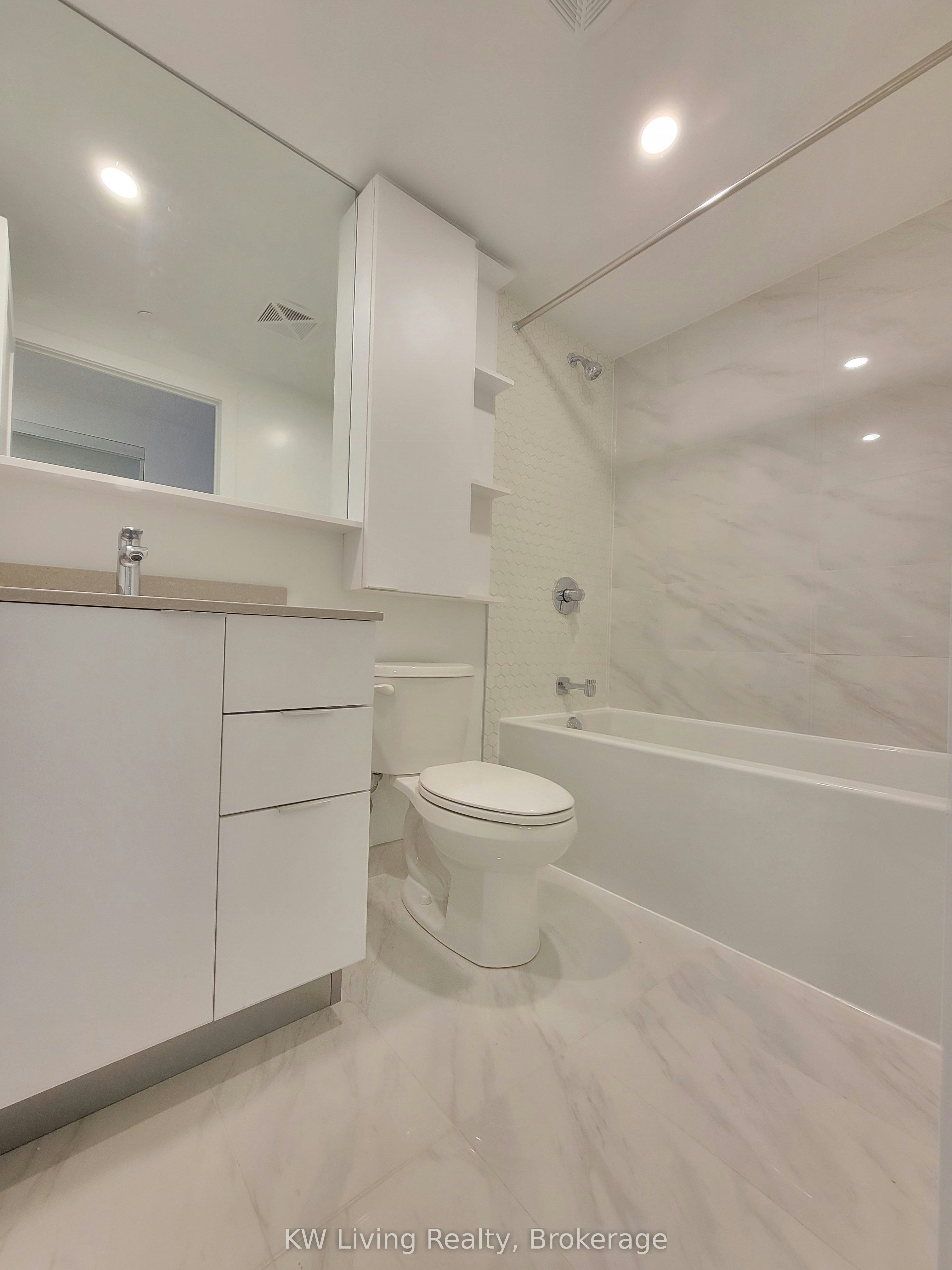 1802-8 Cedarland Drive, Markham, ON, L6G 0H4 - 11