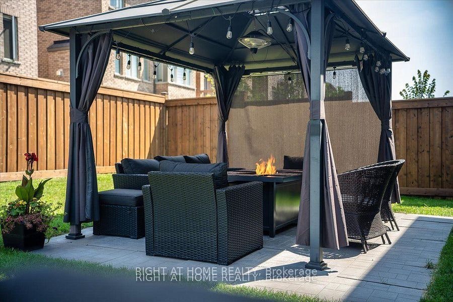 75 Watershed Gate, East Gwillimbury, ON, L9N 0Y1 - 22