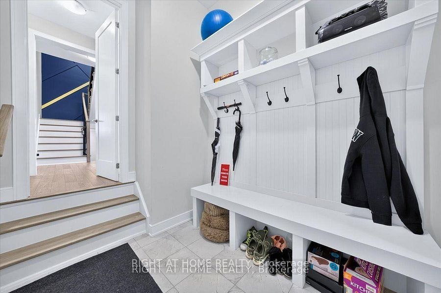 75 Watershed Gate, East Gwillimbury, ON, L9N 0Y1 - 11