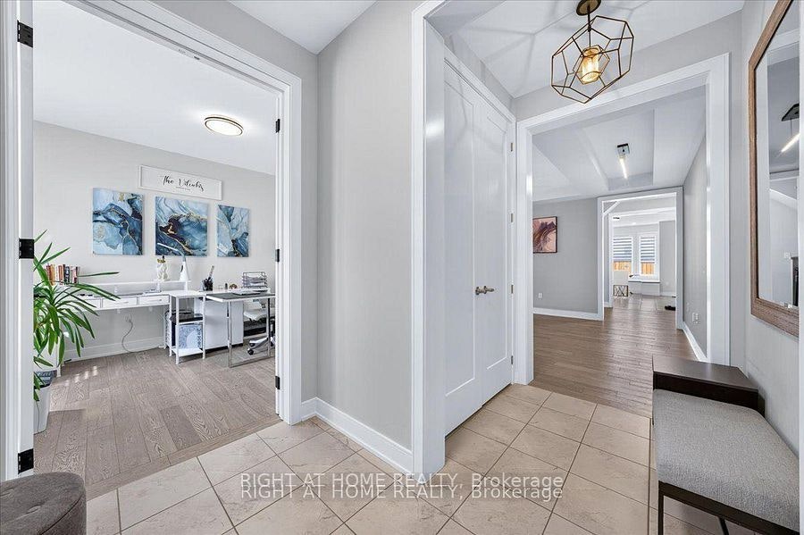 75 Watershed Gate, East Gwillimbury, ON, L9N 0Y1 - 4