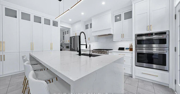 75 Watershed Gate, East Gwillimbury, ON, L9N 0Y1 - 8