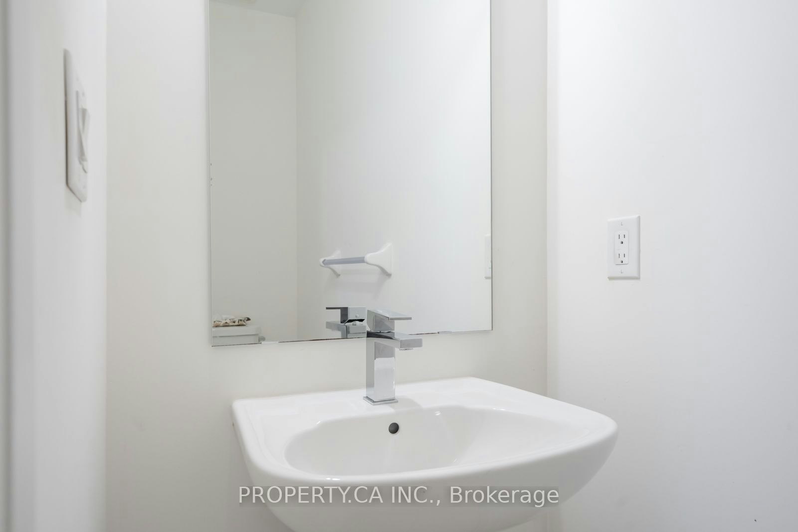 17 Jinnah Avenue, Markham, ON, L3S 0G2 - 10
