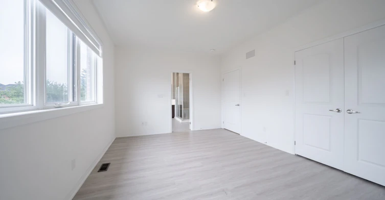 17 Jinnah Avenue, Markham, ON, L3S 0G2 - 18