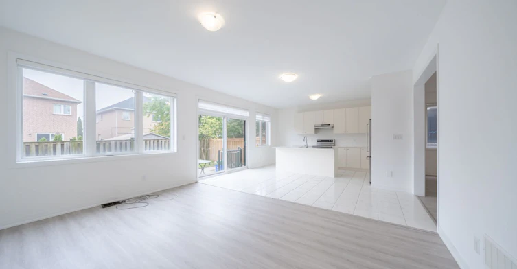 17 Jinnah Avenue, Markham, ON, L3S 0G2 - 2