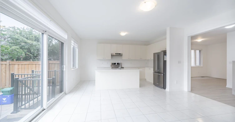 17 Jinnah Avenue, Markham, ON, L3S 0G2 - 5