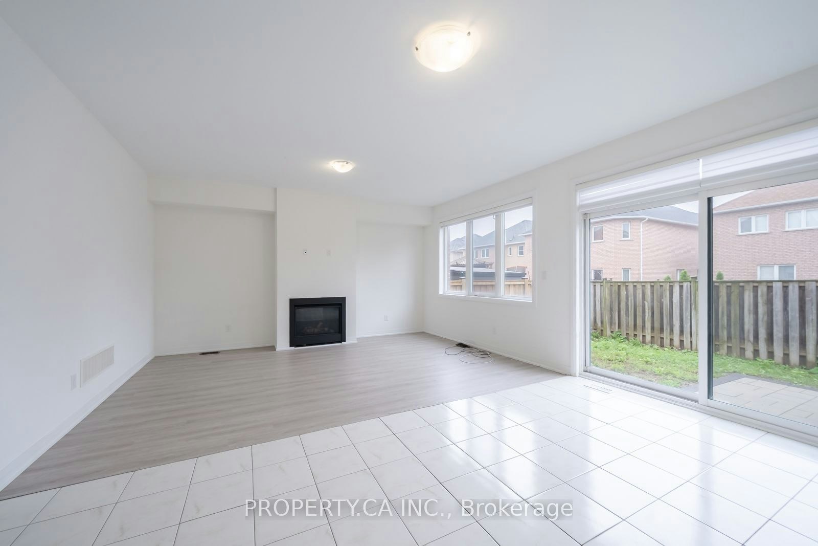 17 Jinnah Avenue, Markham, ON, L3S 0G2 - 3
