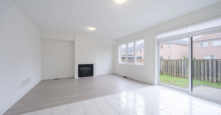 17 Jinnah Avenue, Markham, ON, L3S 0G2 - 3
