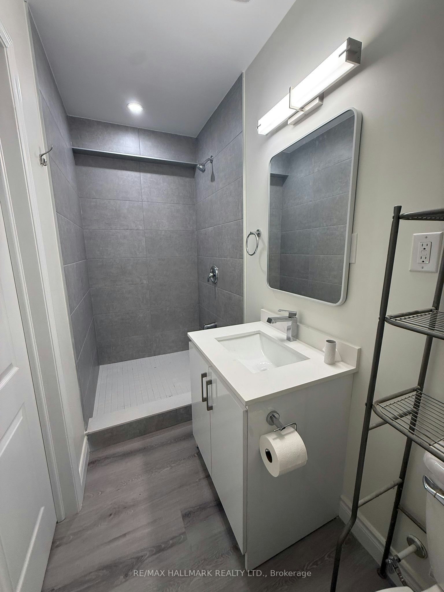 43 Oak Avenue, Richmond Hill, ON, L4C 6R5 - 16