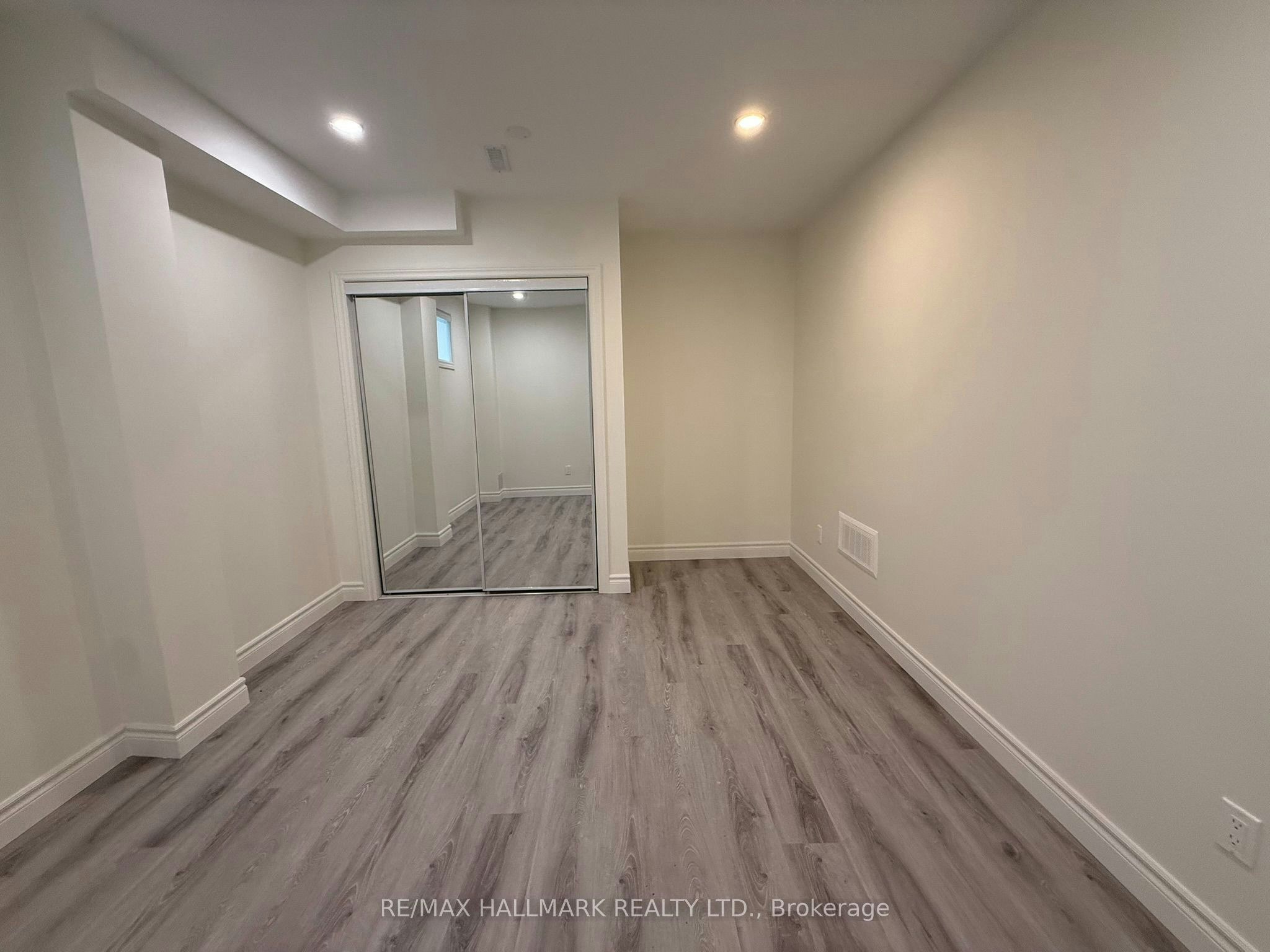 43 Oak Avenue, Richmond Hill, ON, L4C 6R5 - 19