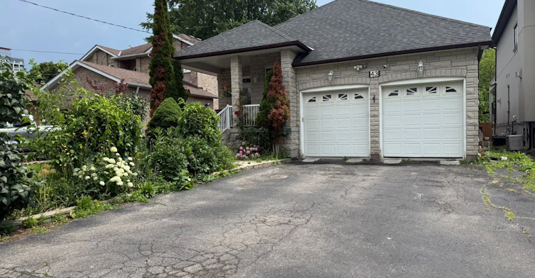 43 Oak Avenue, Richmond Hill, ON, L4C 6R5