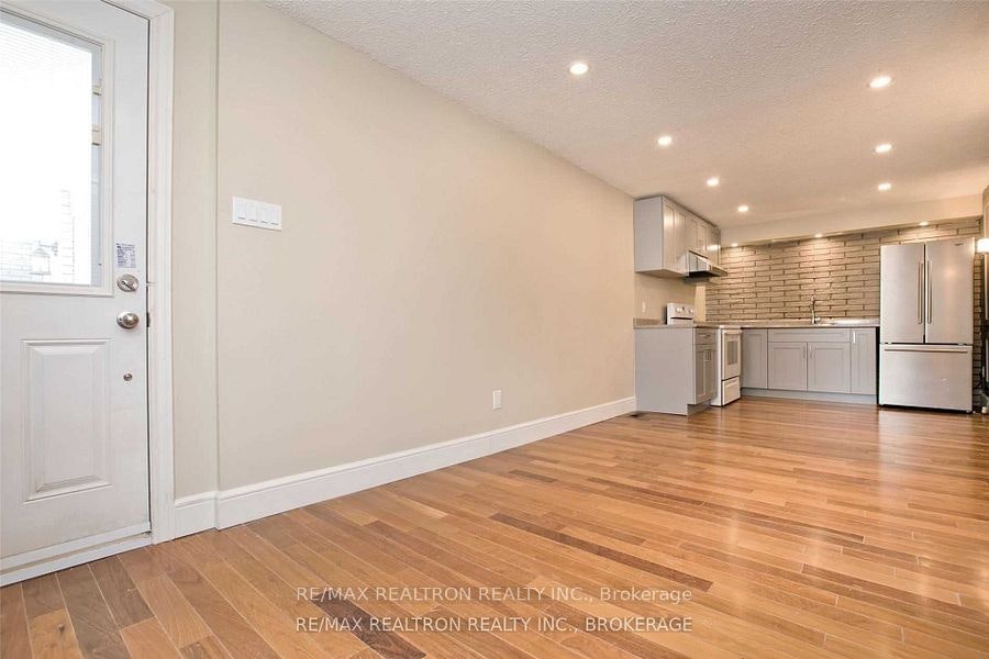 Lower-2 Callahan Road, Markham, ON, L3R 2K1 - 3